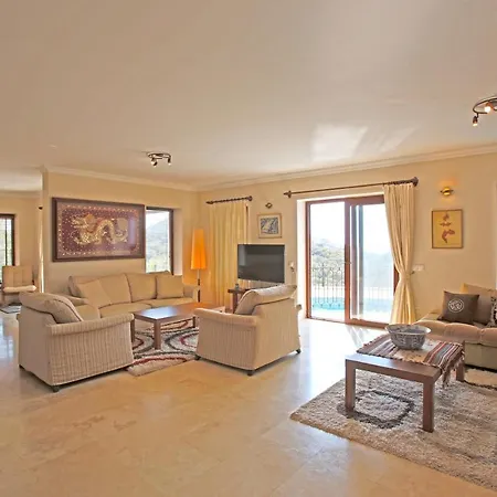 Villa Antiphellos Villari B *
